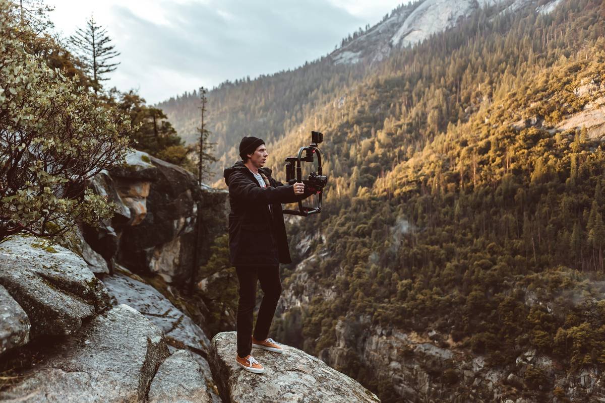 The Ultimate Guide to Choosing a Rugged Action Camera for Hiking: Capture Epic Trails Without Losing a Shot