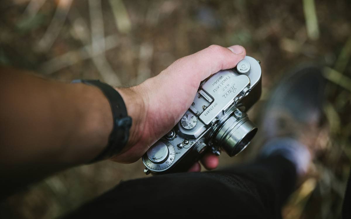 The Ultimate Guide to Choosing a Compact Hiking Camera That Won’t Weigh You Down (or Ruin Your Shots)