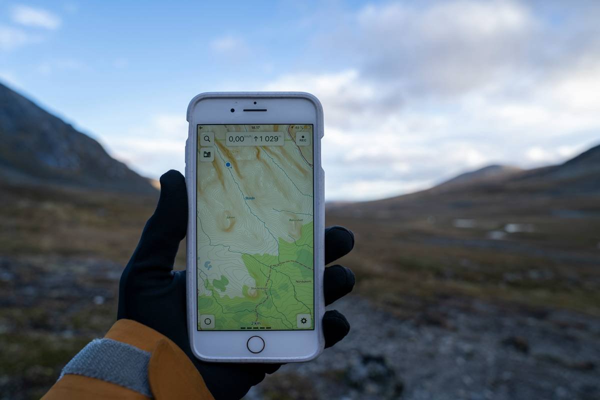 Why Your Next Hiking Adventure Needs a Cellular Trail Cam with App—And How to Pick the Right One